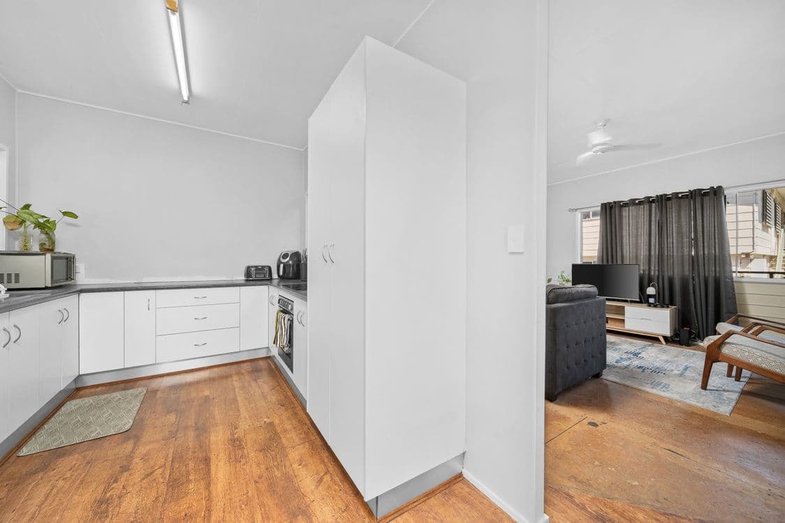38 Mellish Crescent, EMERALD QLD 4720, Emerald - Thumbnail 7