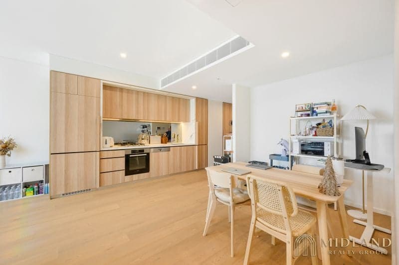 2203/500 Pacific Highway, St Leonards, St Leonards - Thumbnail 3