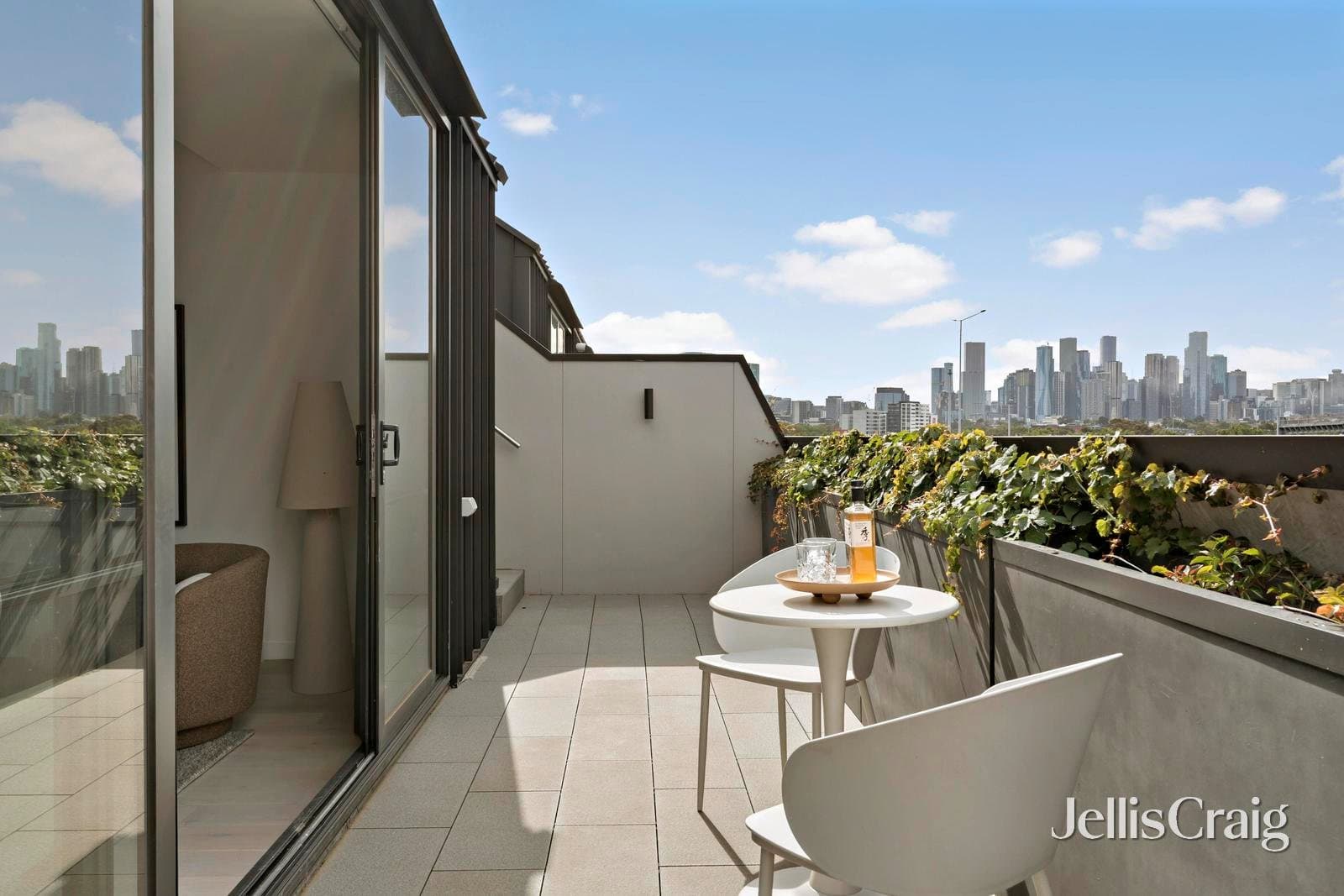 311/347-367 Macaulay Road, Kensington, Kensington - Thumbnail 2