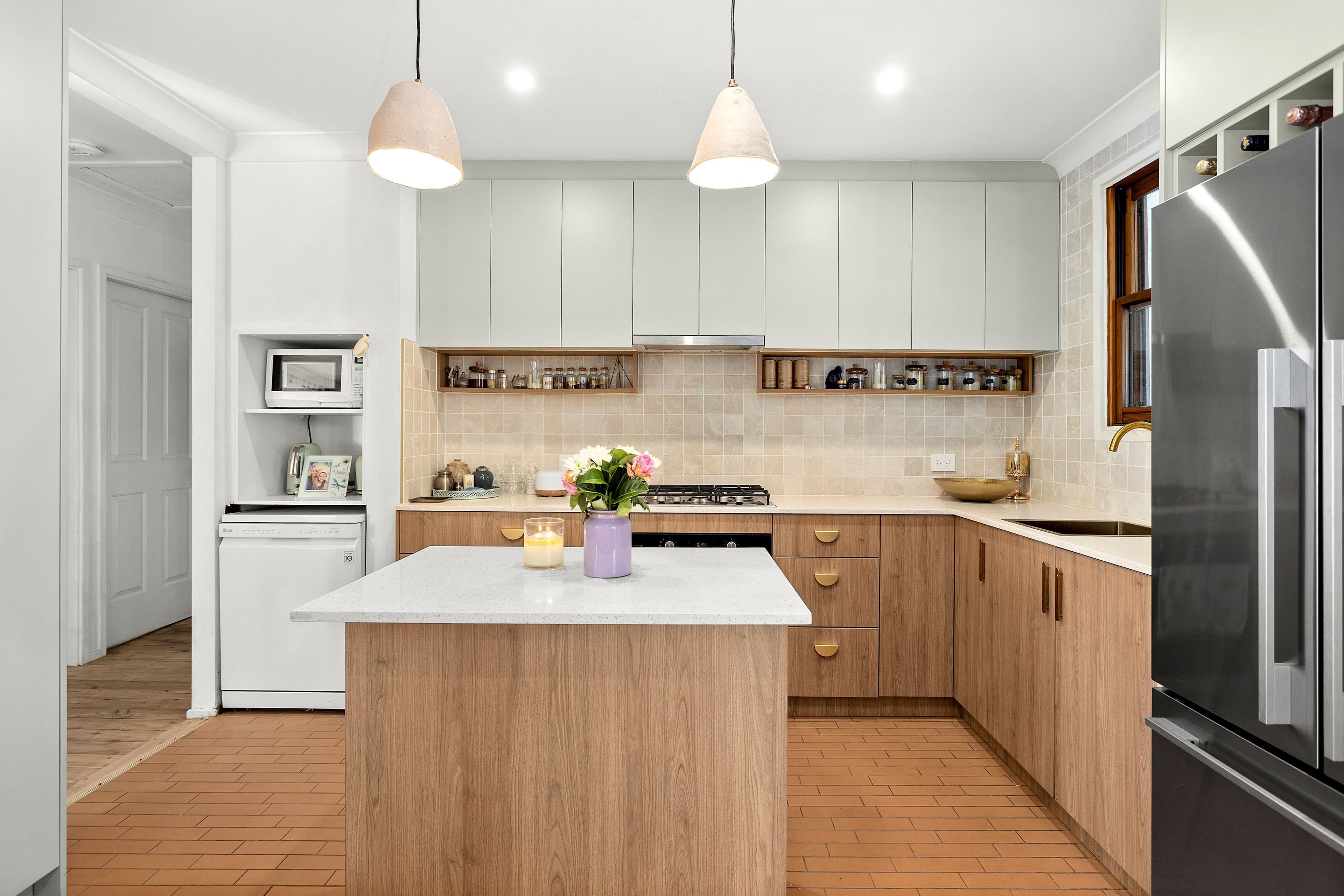 31 Rowley Avenue, Mount Warrigal NSW 2528, Mount Warrigal - Thumbnail 2