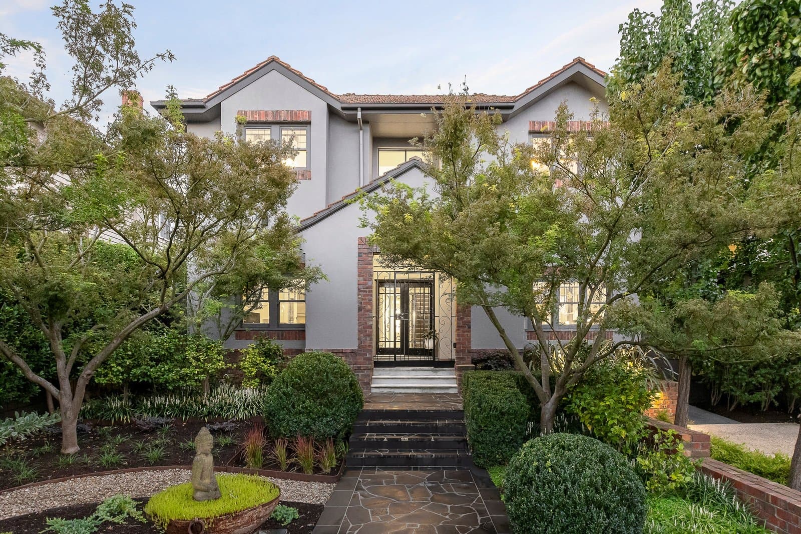 12 Henry Street, Kew - Image 1