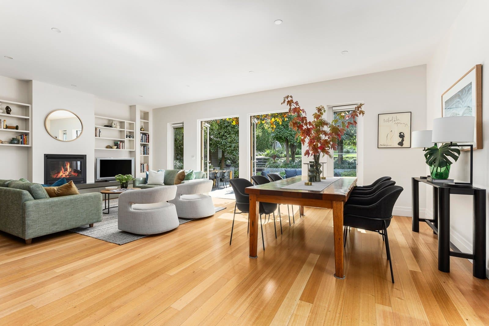12 Henry Street, Kew - Thumbnail 2