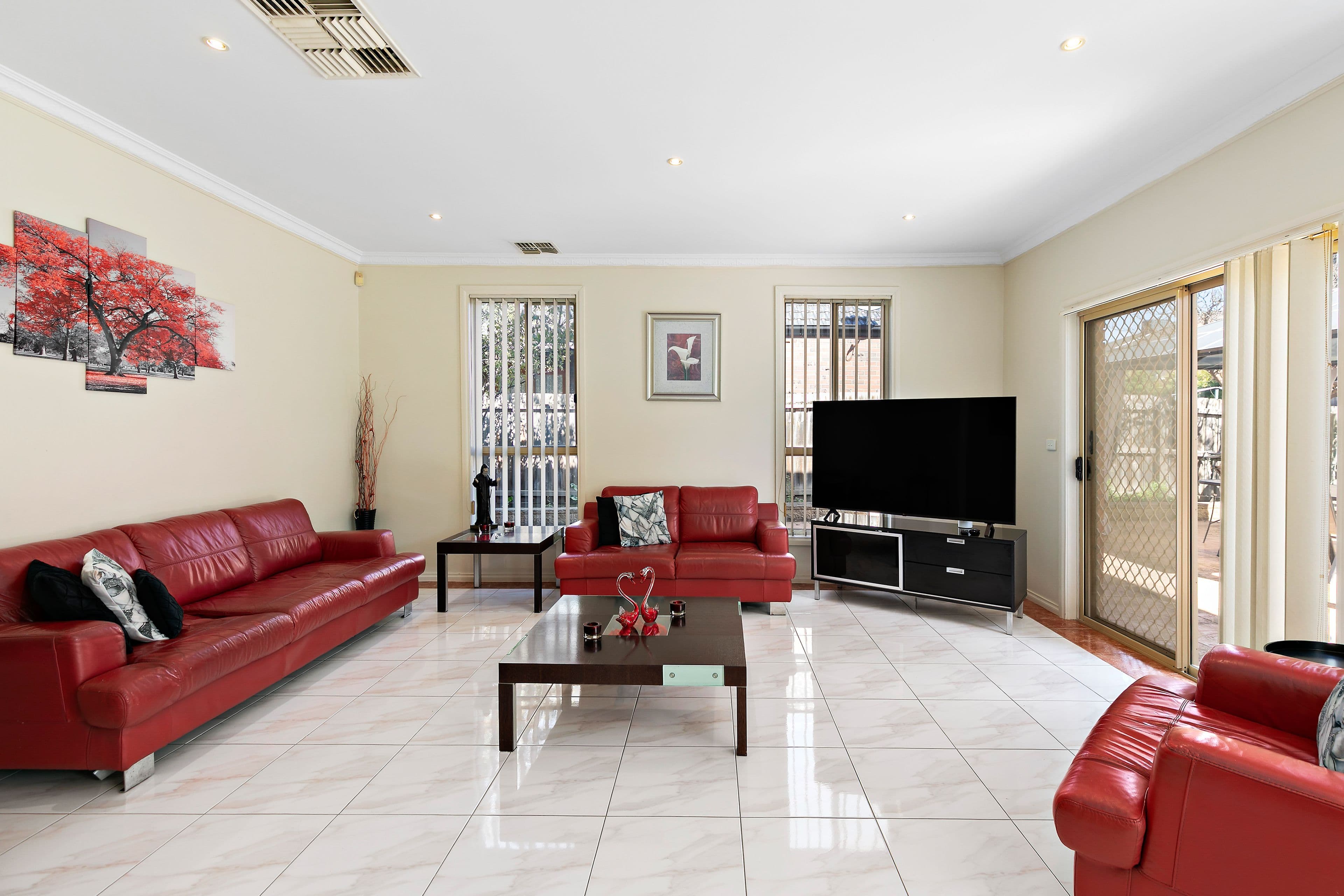 15 Cardinal Road, Oak Park VIC 3046, Oak Park - Thumbnail 5