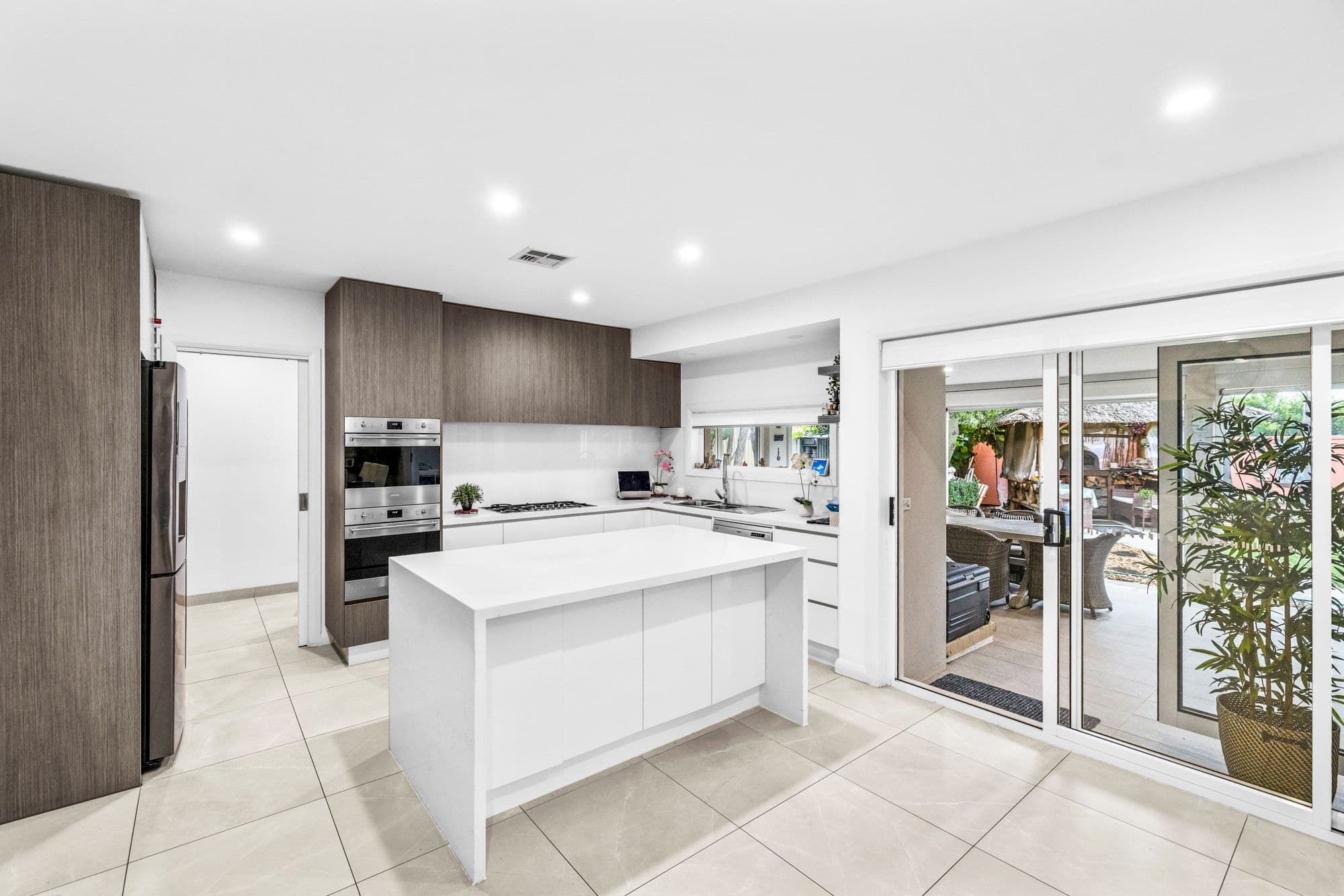 69 Greaves Street South, Werribee VIC 3030, Werribee - Thumbnail 4