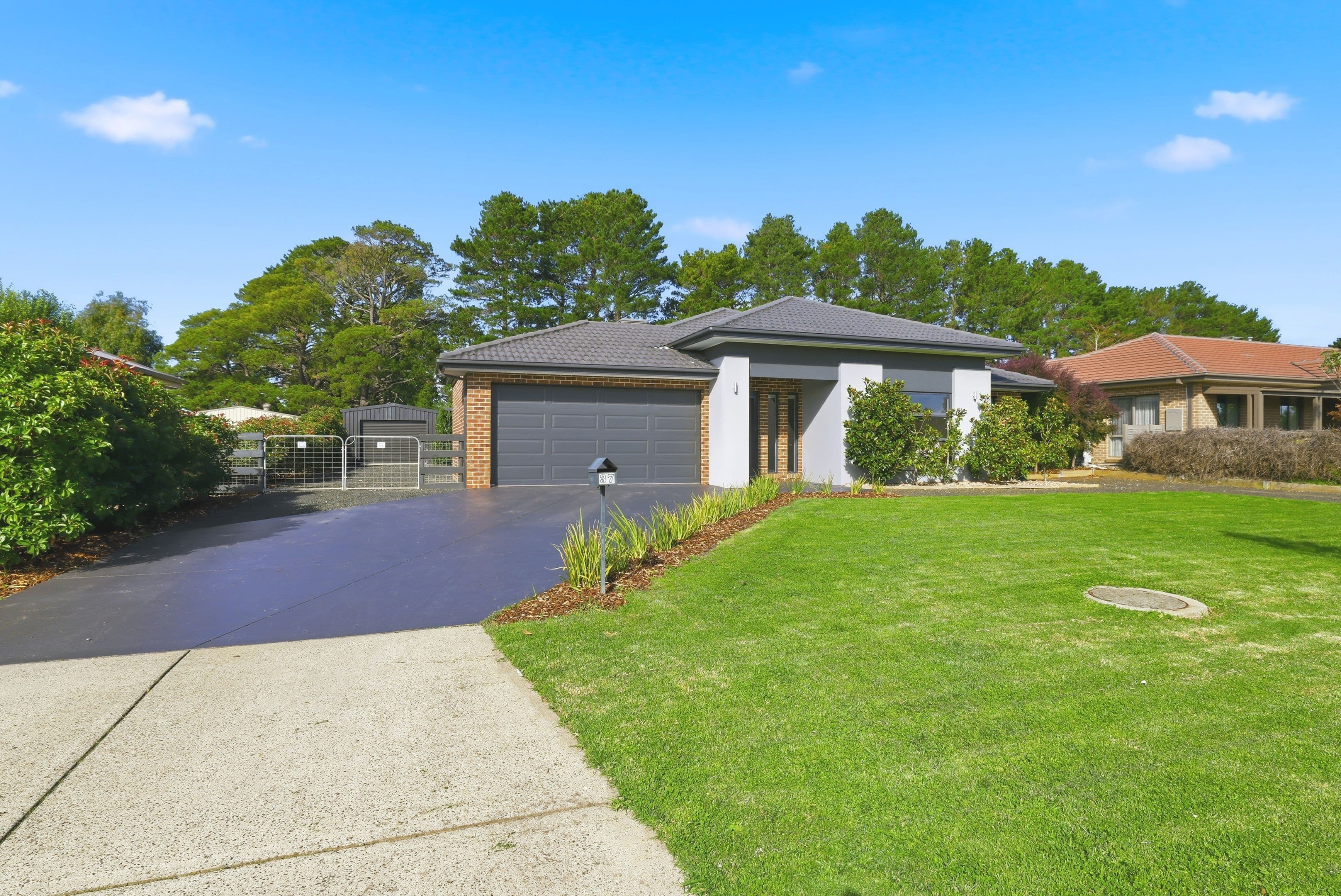 37 Rangeview Drive, Riddells Creek VIC 3431, Riddells Creek - Thumbnail 2