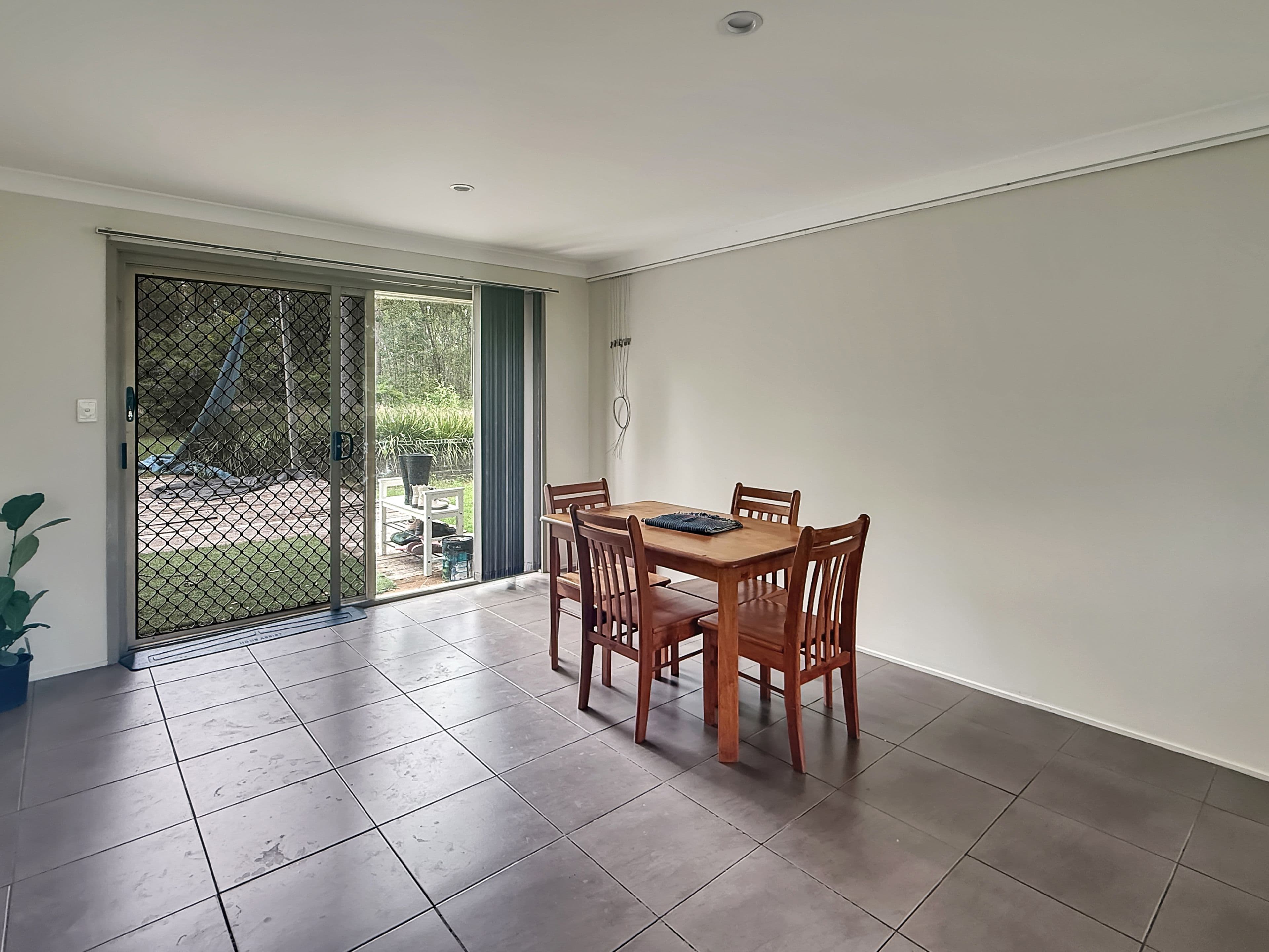 190 Edinburgh Drive, Mount Hallen QLD 4312, Mount Hallen - Thumbnail 7