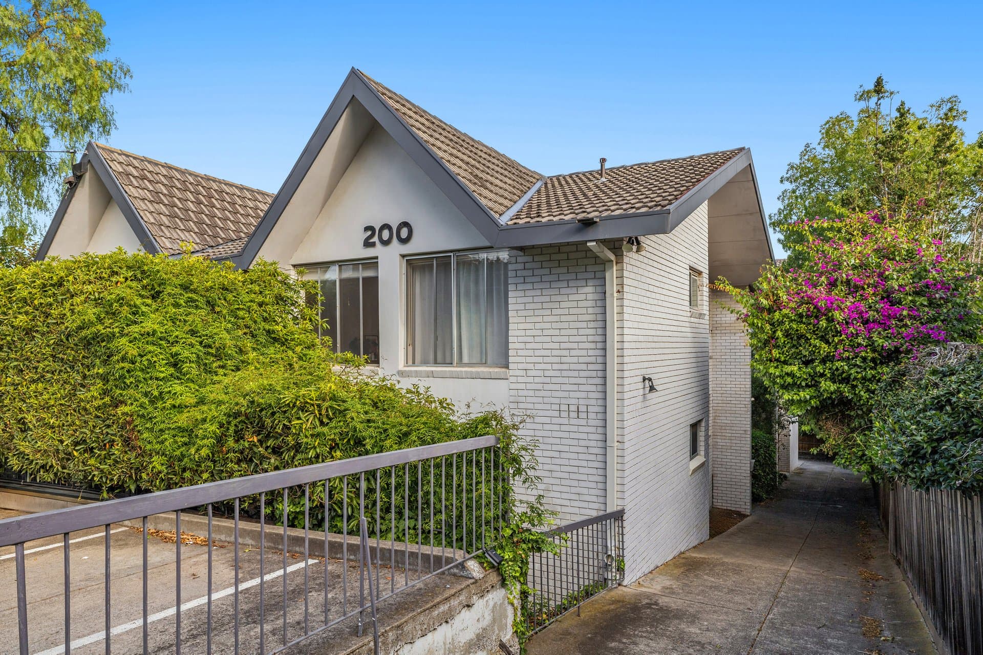 1/200 Clarke Street, Northcote - Image 1