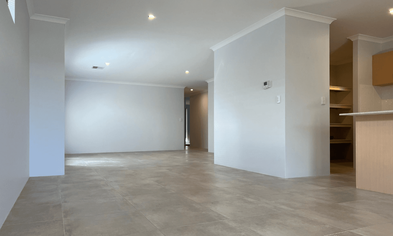 23 Goldfinch Drive, Erskine WA 6210, Erskine - Thumbnail 4