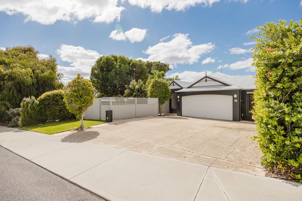 14 Trotman Crescent, Yanchep WA 6035, Yanchep - Image 1