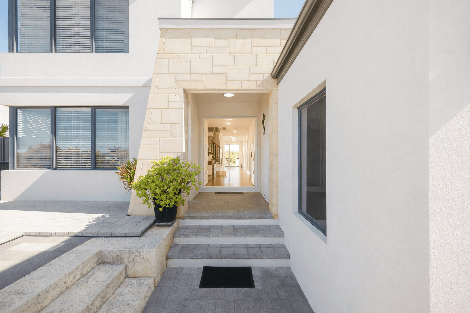 16 Hackney Way, Yanchep WA 6035, Yanchep - Thumbnail 4