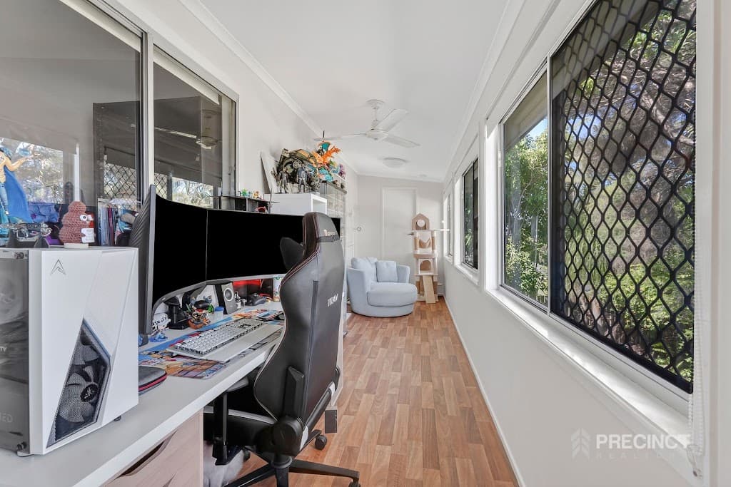 15 Luke Street, Caboolture, QLD, 4510, Caboolture - Thumbnail 2