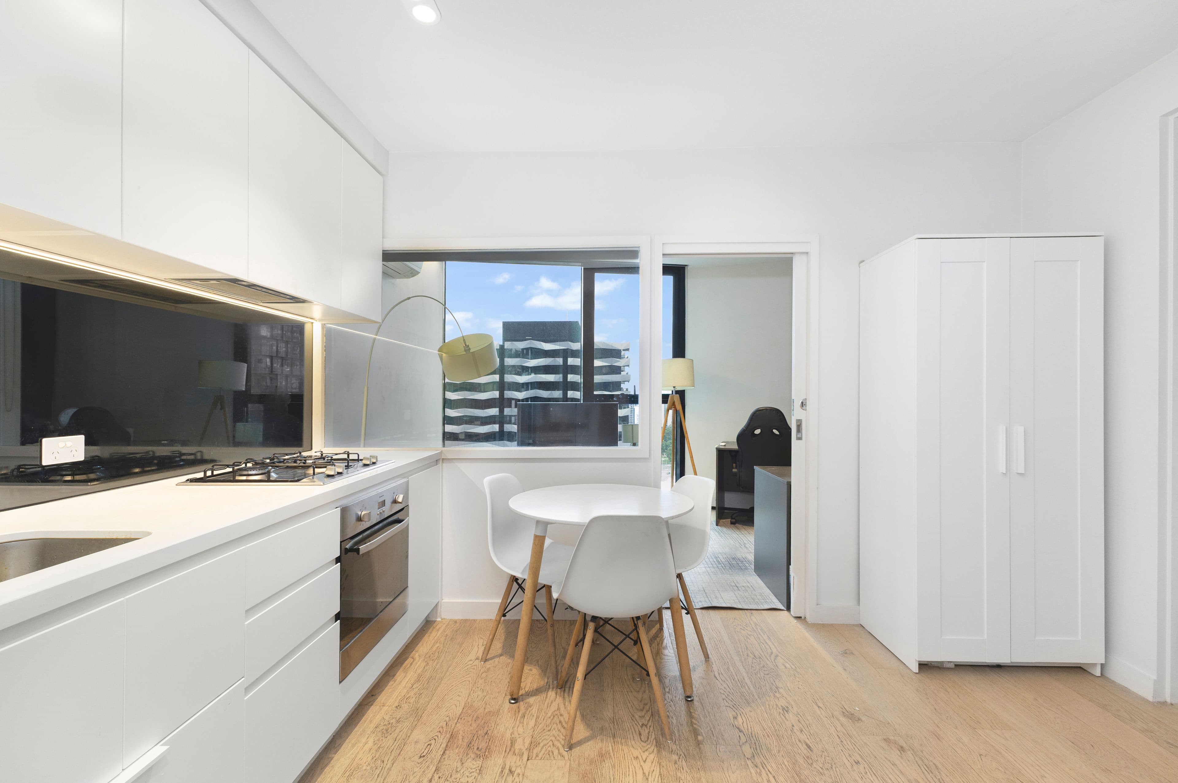 2508/442 Elizabeth Street, Melbourne VIC 3000, Melbourne - Thumbnail 3