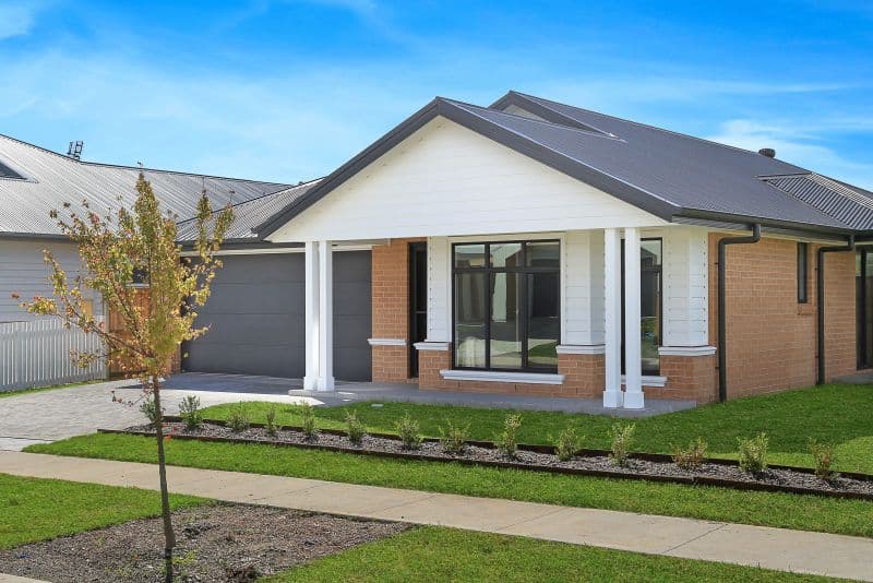 2 Bower Street, Moss Vale NSW, Moss Vale - Thumbnail 3