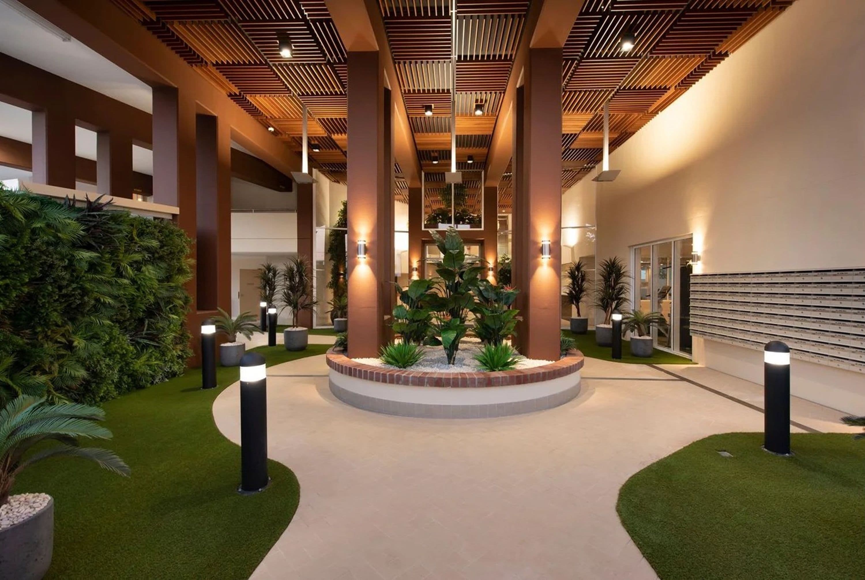 81 Sutton Street, Redcliffe QLD 4020, Redcliffe - Thumbnail 2