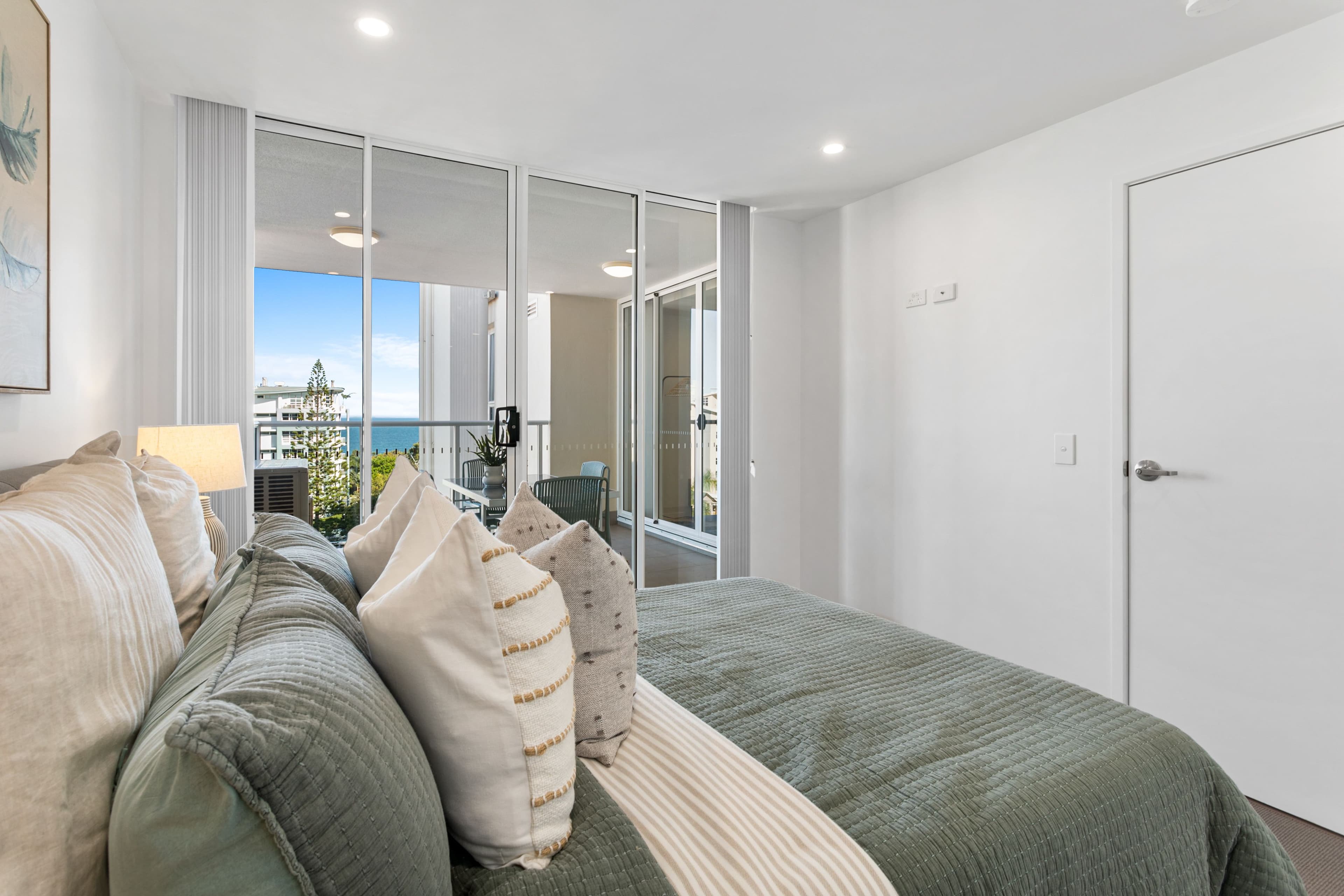 81 Sutton Street, Redcliffe QLD 4020, Redcliffe - Thumbnail 4