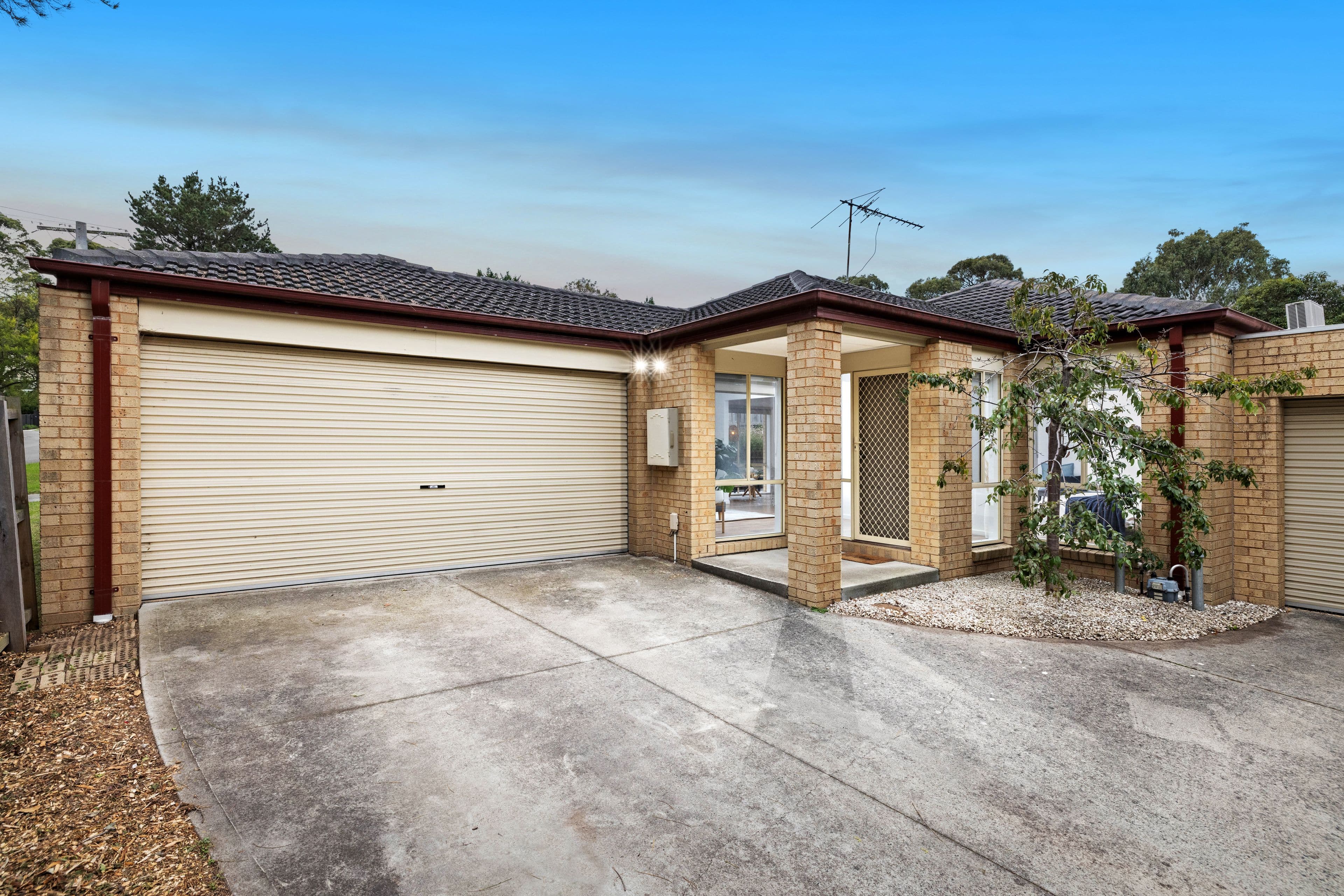 2/12 Lance Road, Bayswater VIC 3153, Bayswater - Image 1