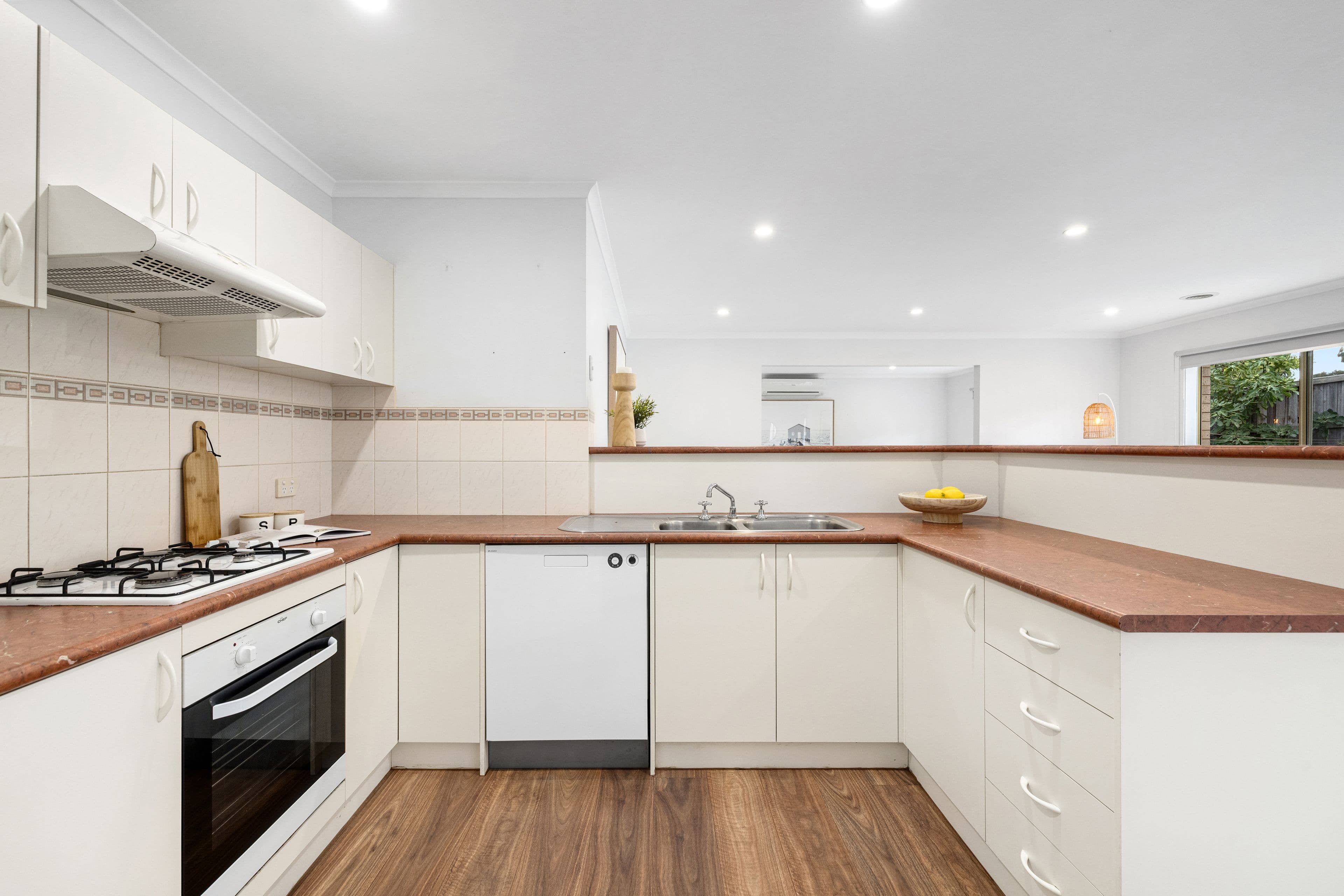 2/12 Lance Road, Bayswater VIC 3153, Bayswater - Thumbnail 7