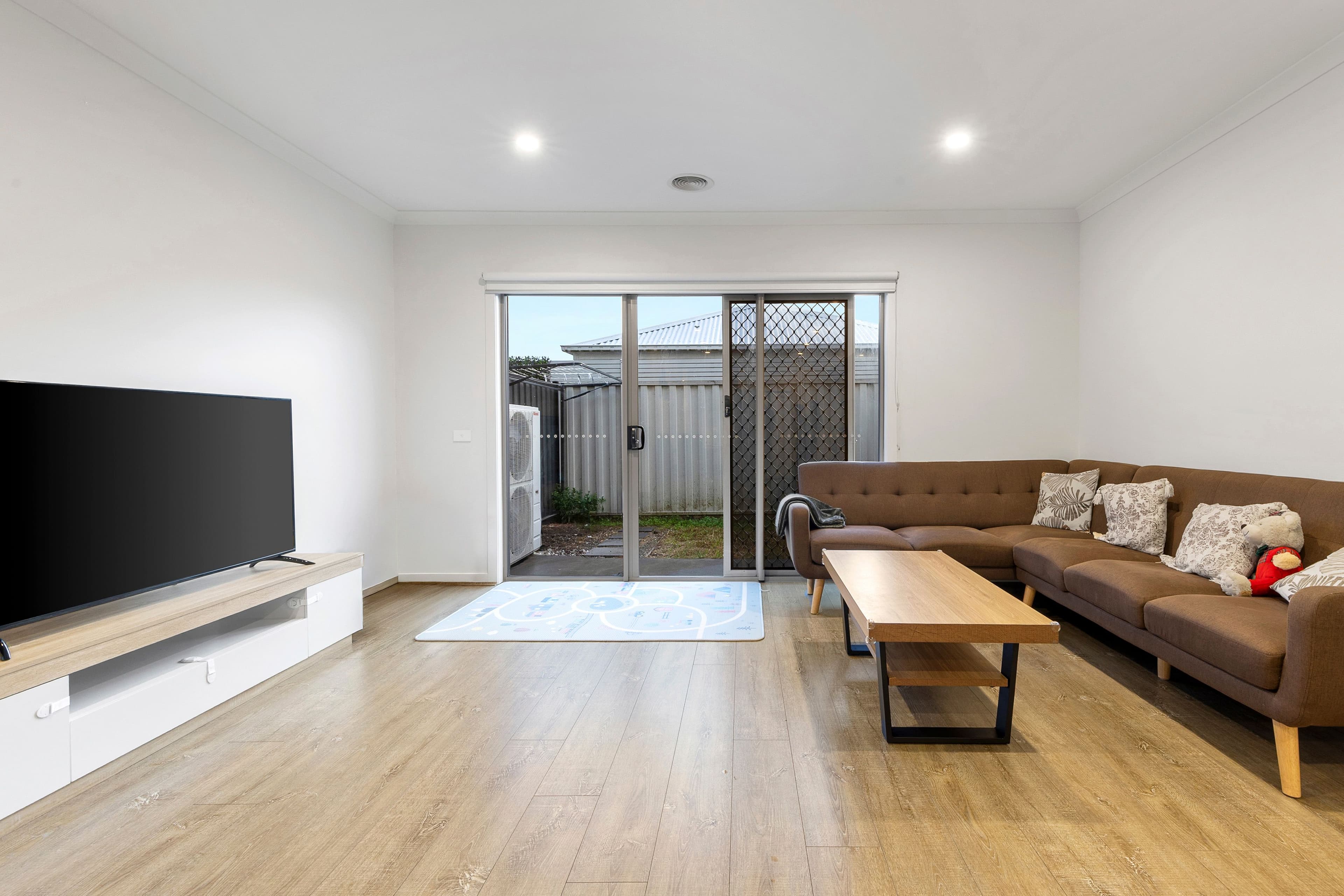 40 Merlin Street, Craigieburn VIC 3064, Craigieburn - Thumbnail 4