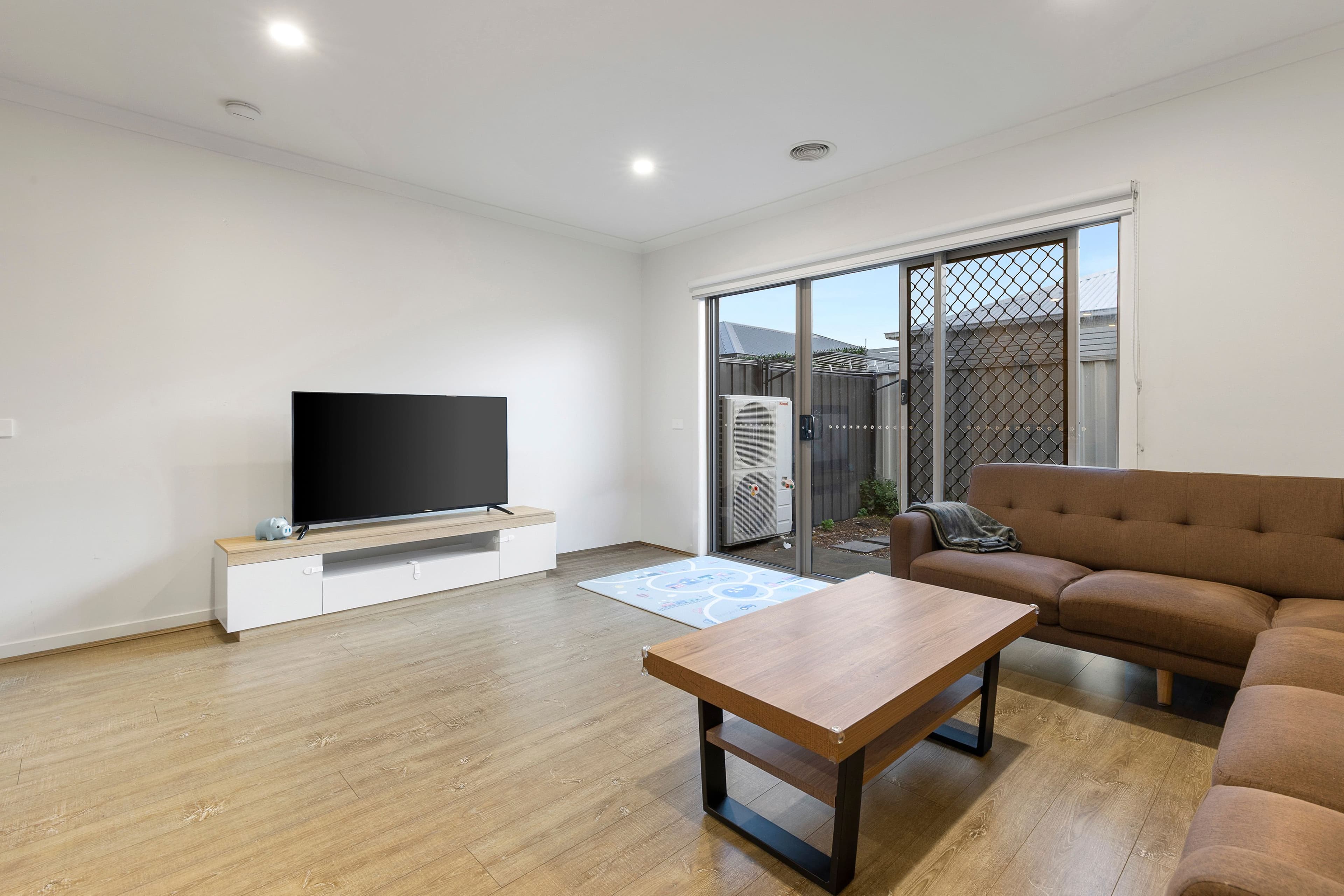 40 Merlin Street, Craigieburn VIC 3064, Craigieburn - Thumbnail 5