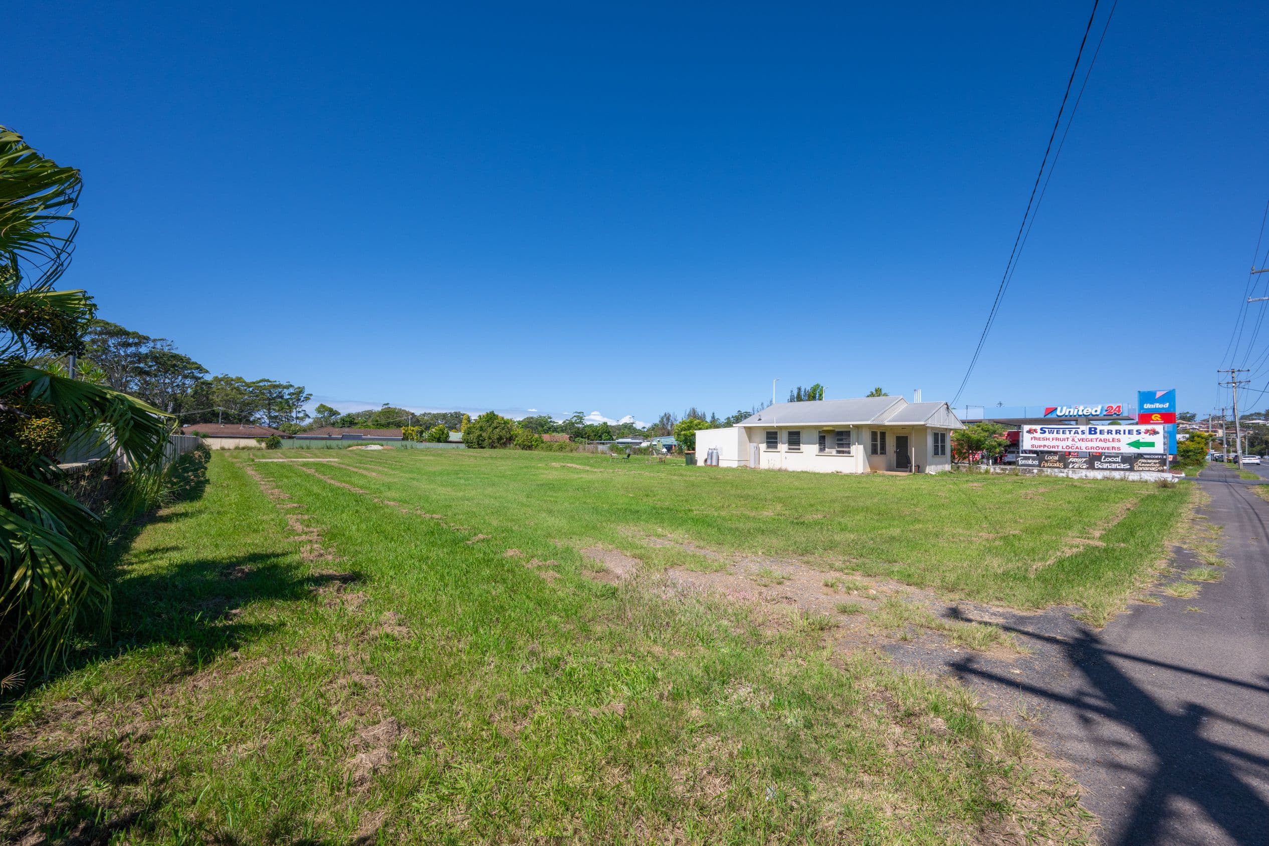 1872 Solitary Islands Way, Woolgoolga NSW 2456, Woolgoolga - Thumbnail 2