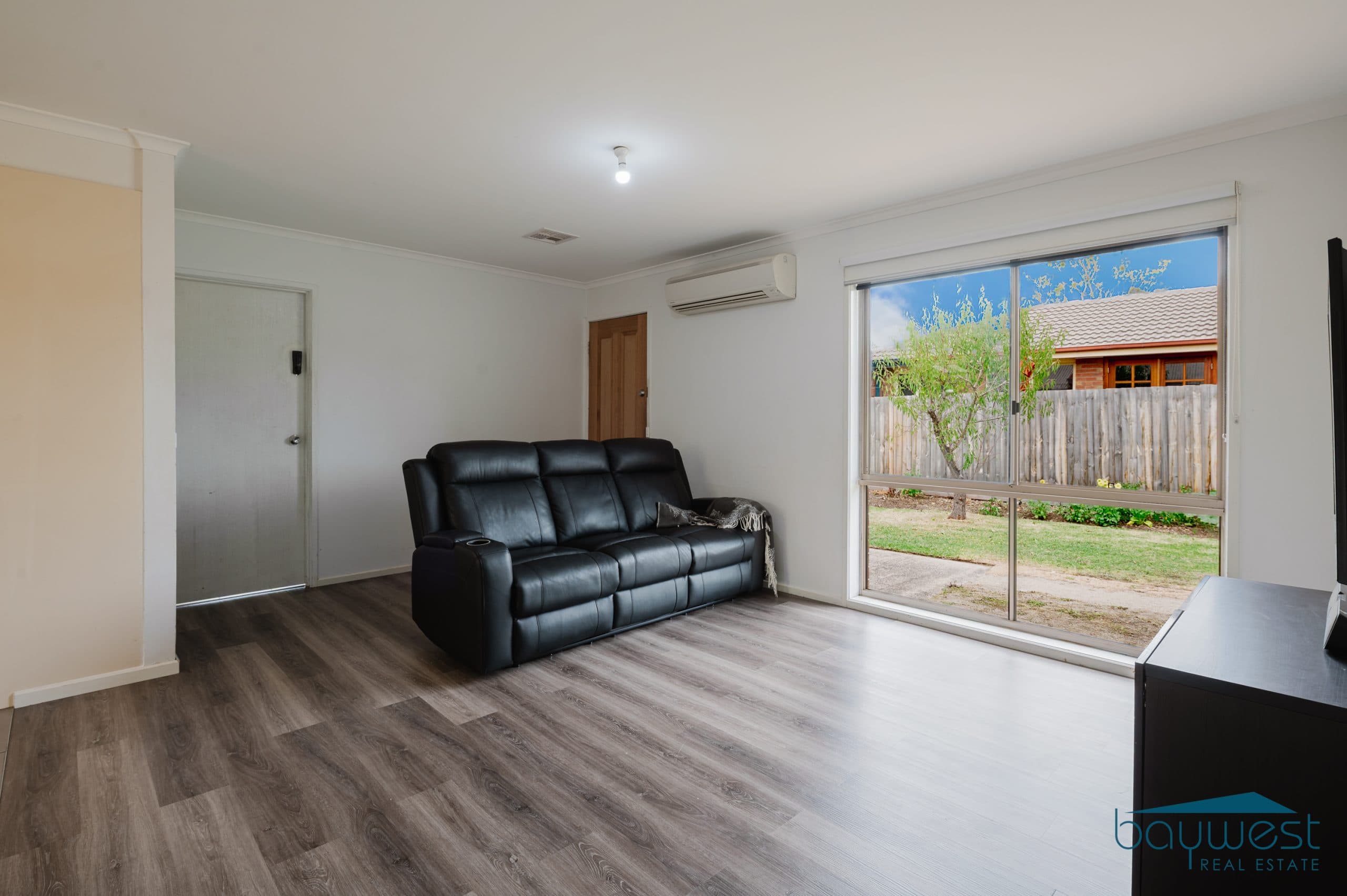 16 Michelle Drive, HASTINGS VIC 3915, Hastings - Thumbnail 3