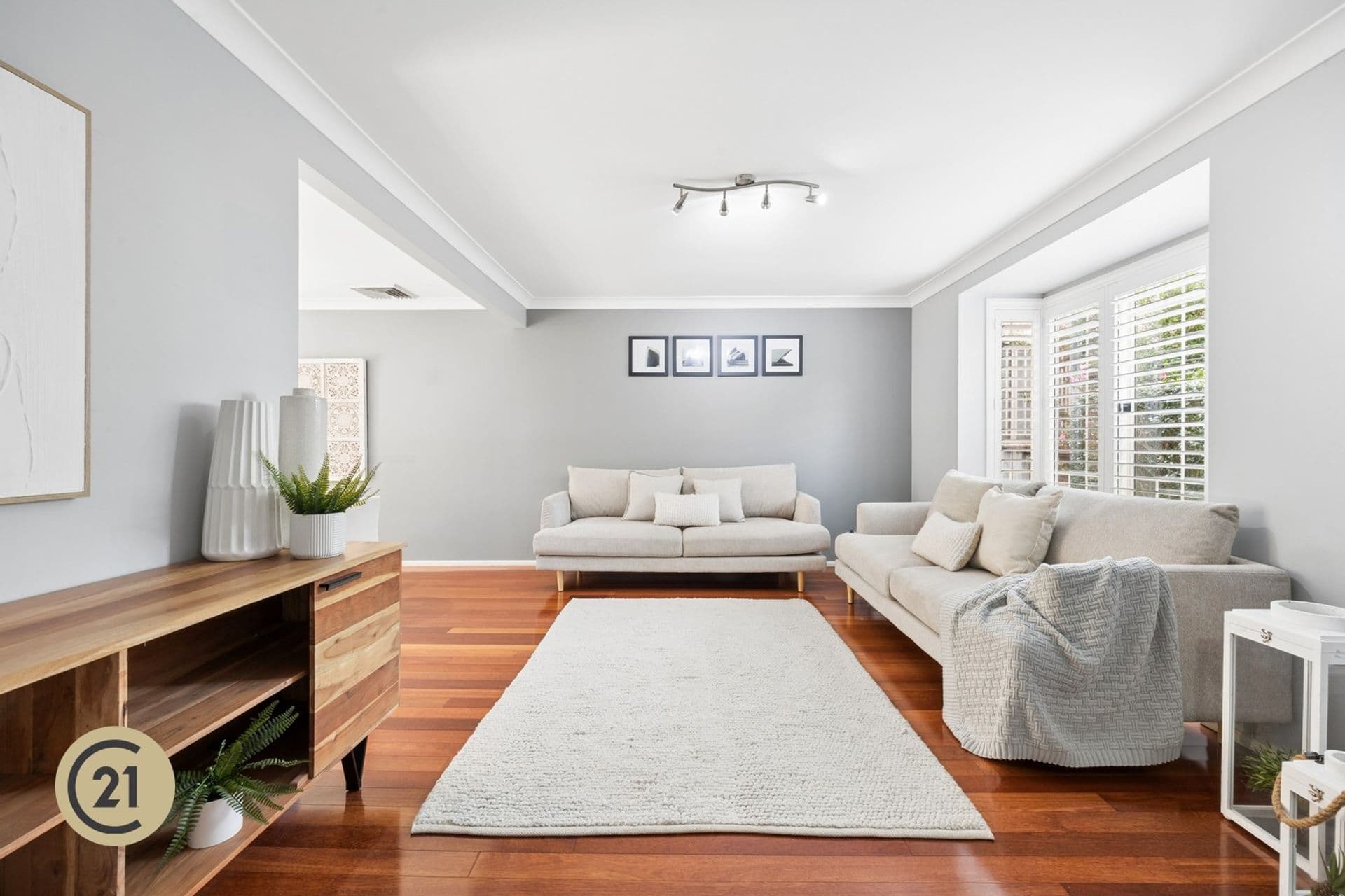12 Daintree Place, Dural, NSW, 2158, Dural - Thumbnail 2
