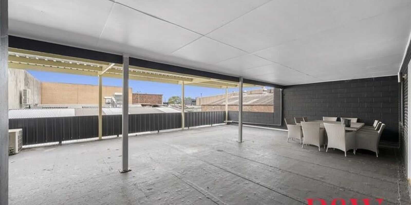 15 SILVERWATER ROAD Auburn, Auburn - Thumbnail 8