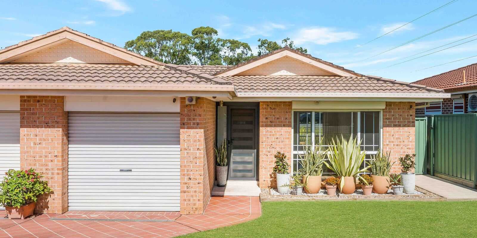 68 Starling Street Green Valley, Valley - Image 1