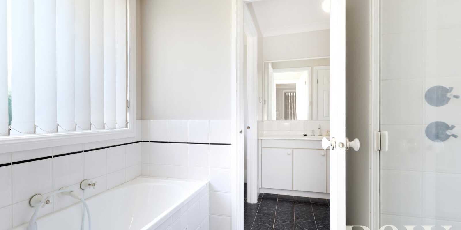 6 Shamrock Court St Clair, Clair - Thumbnail 7