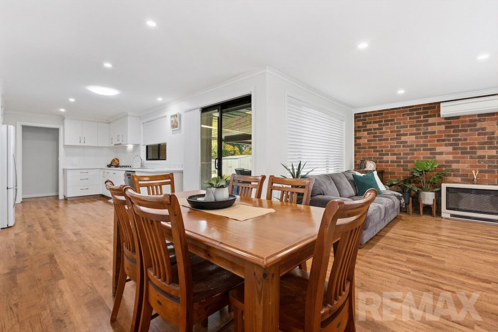 36 Cobb Street Tolland NSW 2650, Tolland - Thumbnail 4