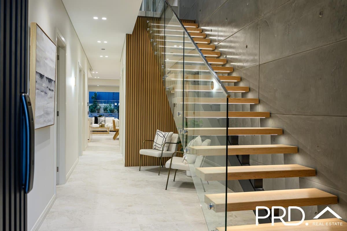 75a Thomas Street, PICNIC POINT NSW 2213, Picnic Point - Thumbnail 2