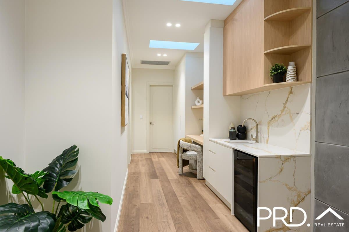 75a Thomas Street, PICNIC POINT NSW 2213, Picnic Point - Thumbnail 8