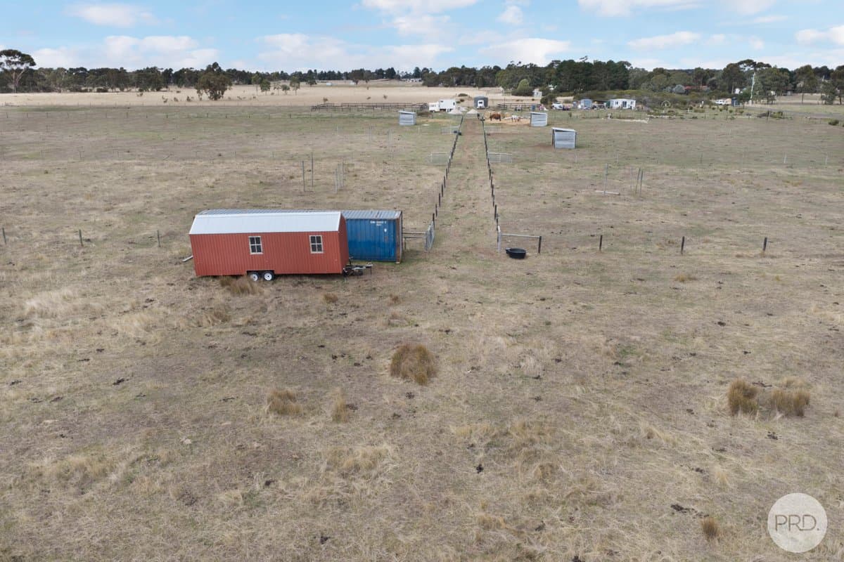 21 Exchequer Road, CAPE CLEAR VIC 3351, Cape Clear - Thumbnail 3