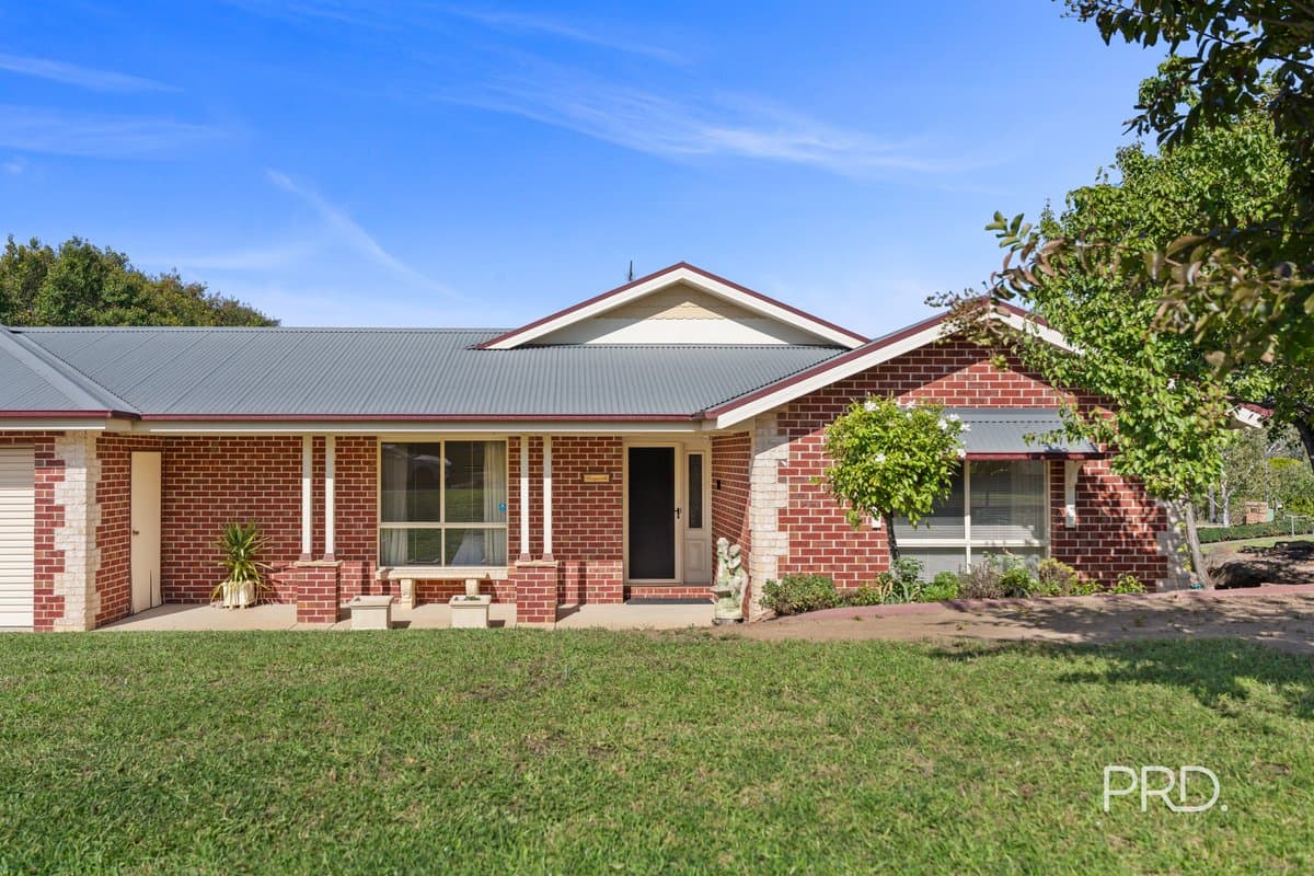 1 Roberts Way, KOORINGAL NSW 2650, Kooringal - Image 1
