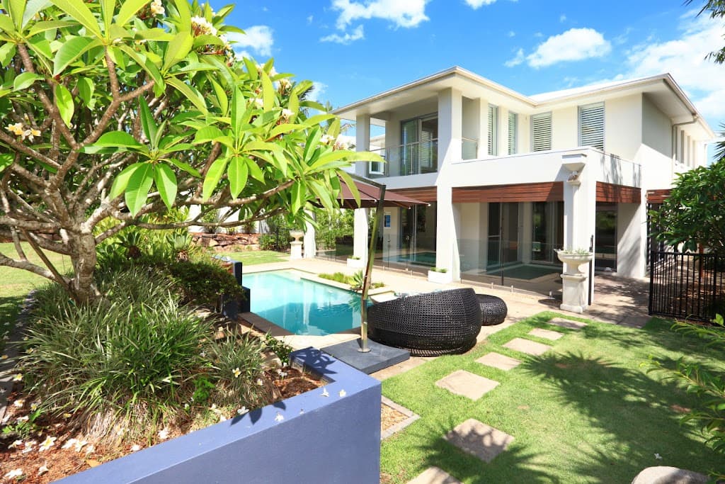 7018 Vista Drive, Benowa, QLD, 4217, Benowa - Thumbnail 3