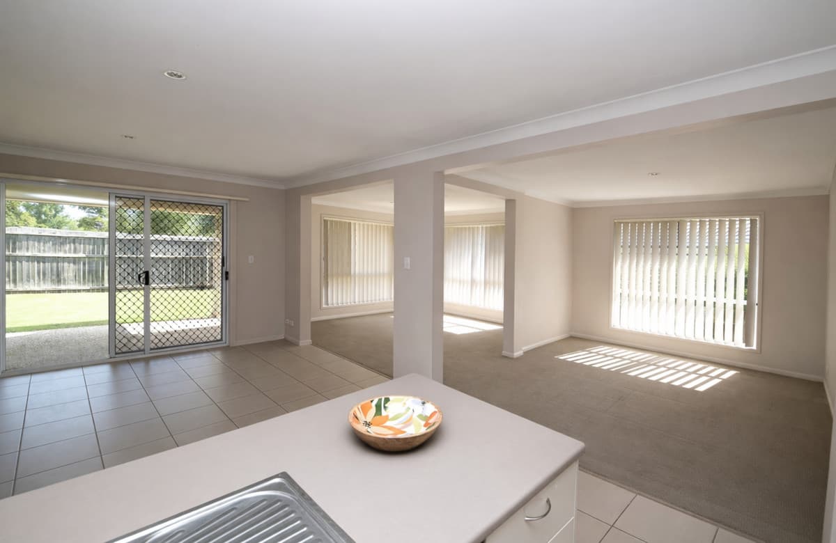27 Walnut Crescent, Lowood QLD 4311, Lowood - Thumbnail 4
