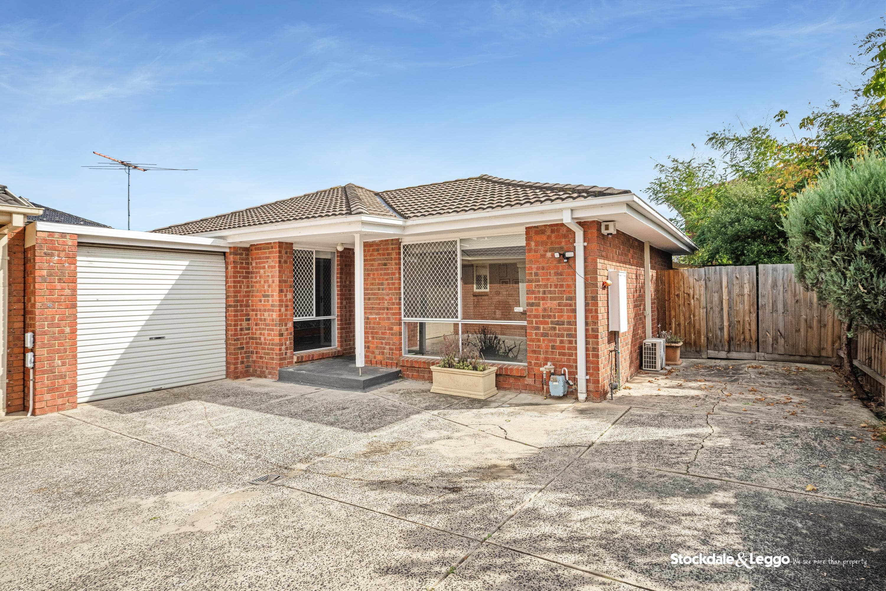 2/11 Clement Street, Dandenong VIC, Dandenong - Image 1