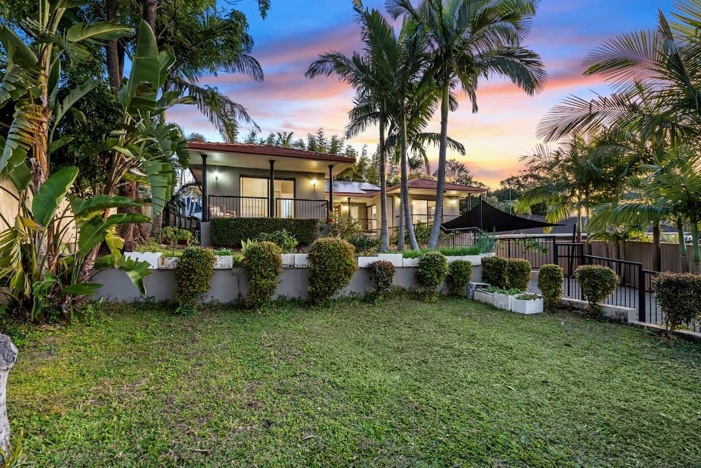 51 Lambros Drive, Benowa, QLD, 4217, Benowa - Thumbnail 4