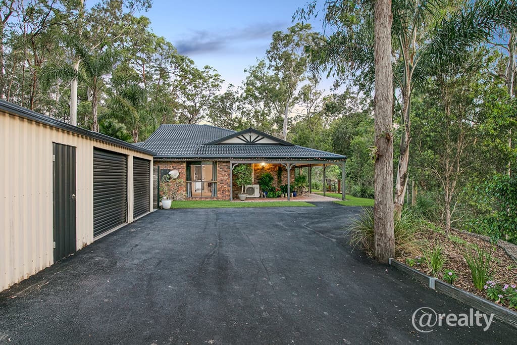 5 Clematis Court, Cashmere, QLD, 4500, Cashmere - Thumbnail 2