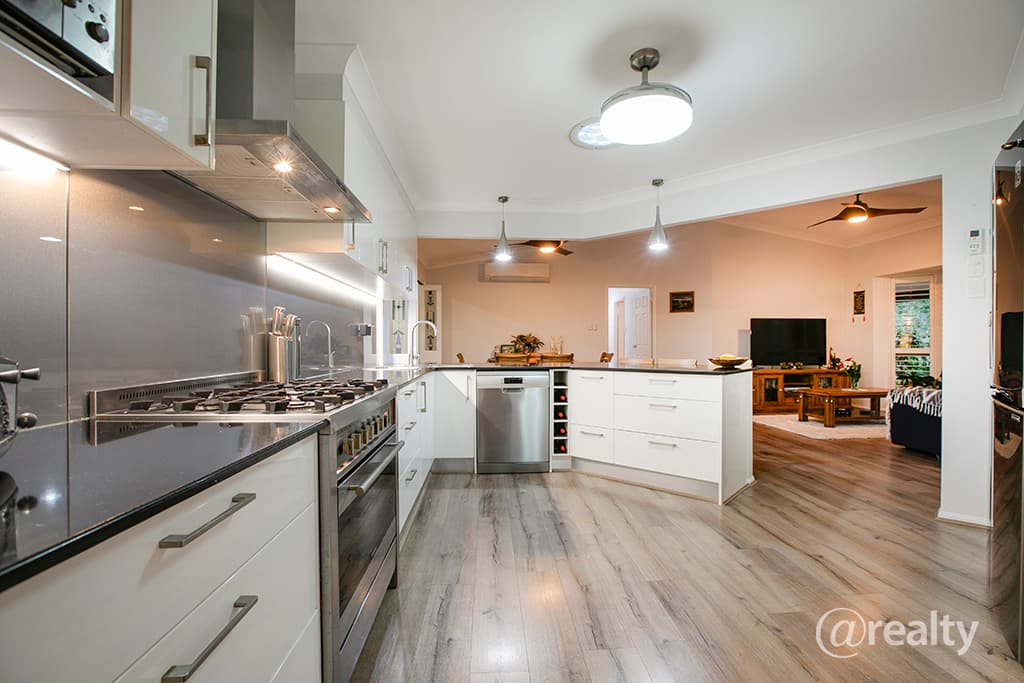 5 Clematis Court, Cashmere, QLD, 4500, Cashmere - Thumbnail 5