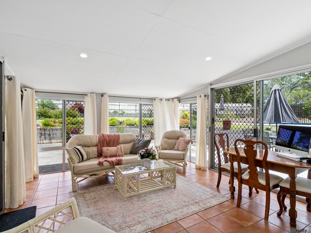 329 Mount Cotton Road, Capalaba, QLD, 4157, Capalaba - Thumbnail 3