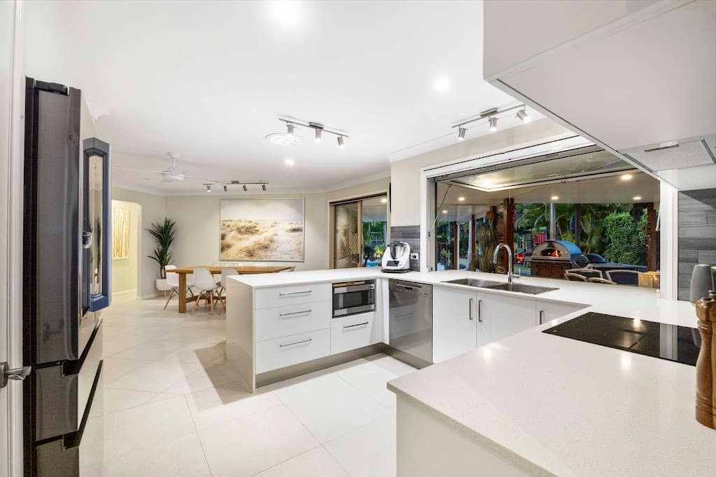 20 Raintree Drive, Tewantin, QLD, 4565, Tewantin - Thumbnail 2