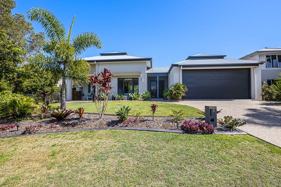 15 Dunebean Drive, Banksia Beach, QLD, 4507, Banksia Beach - Thumbnail 2