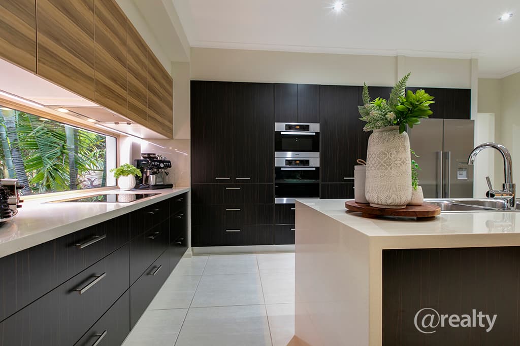 1 Maggie Place, Cashmere, QLD, 4500, Cashmere - Thumbnail 2