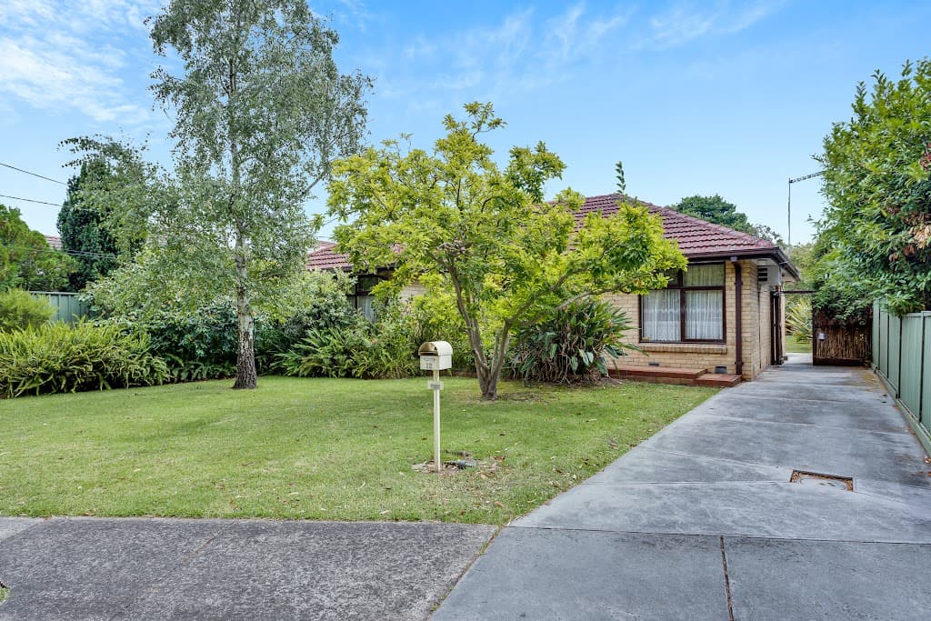 12 Lucian Avenue, Springvale, VIC, 3171, Springvale - Thumbnail 2