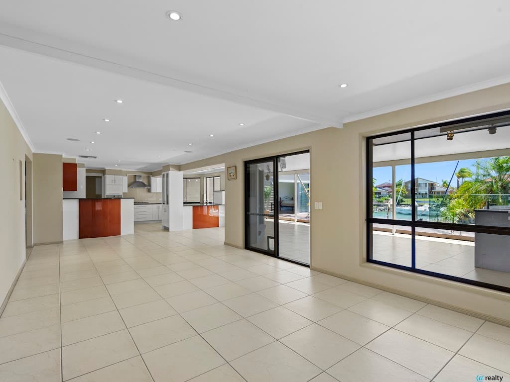 10 Bowsprit Parade, RABY BAY, QLD, 4163, Raby Bay - Thumbnail 6