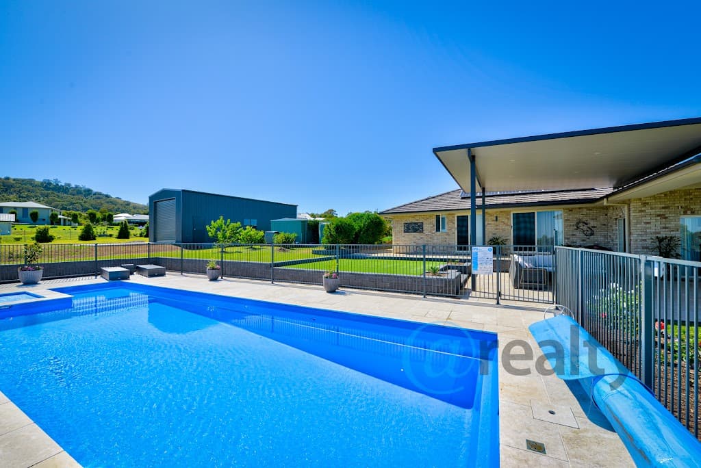 1 Carrai Cl, North Tamworth, NSW, 2340, North Tamworth - Thumbnail 3
