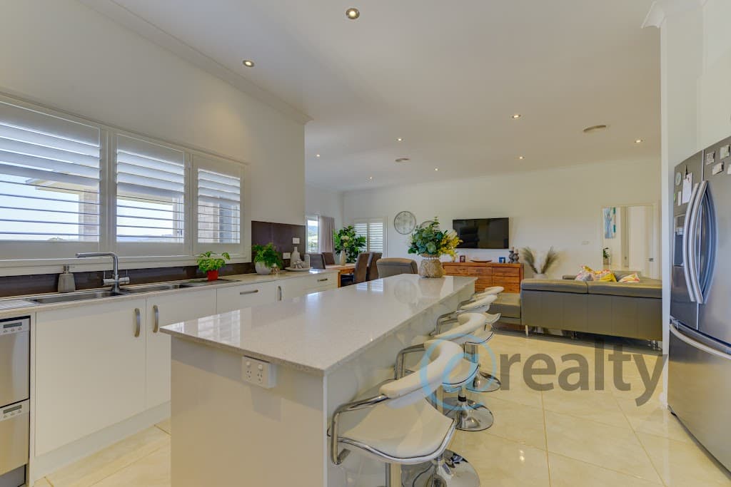 1 Carrai Cl, North Tamworth, NSW, 2340, North Tamworth - Thumbnail 5