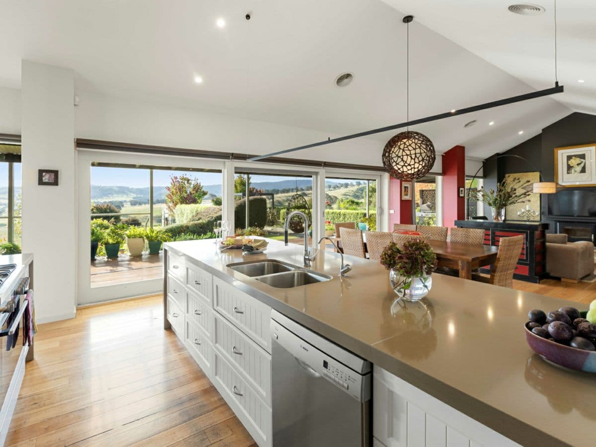 187 Mccormacks Road, MERRIJIG, Merrijig - Thumbnail 7