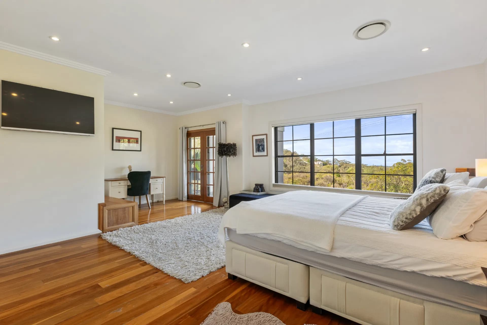 27 Taylor Avenue, Wentworth Falls, NSW, Wentworth Falls - Thumbnail 8